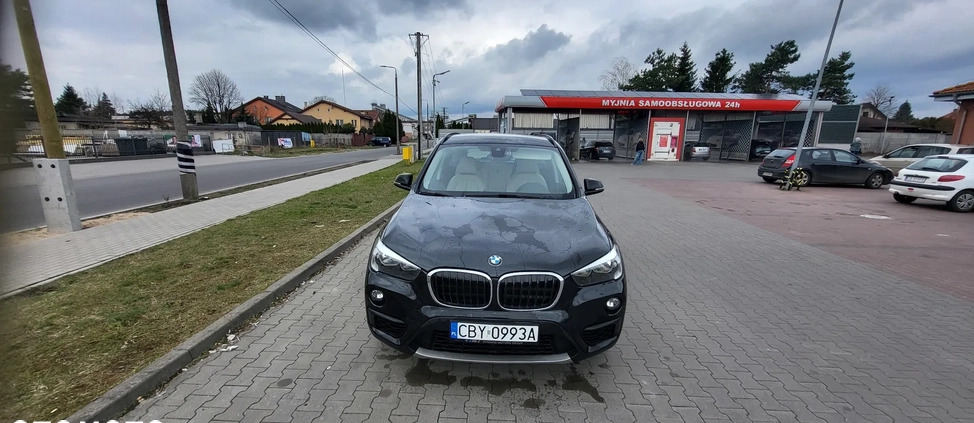 BMW X1 cena 85900 przebieg: 121000, rok produkcji 2019 z Szczyrk małe 154